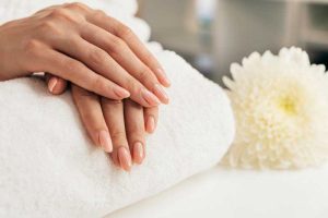 russian manicure vs american manicure